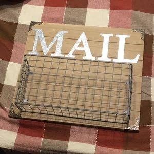 Mail basket
